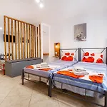 Luna Rossa Apartament *