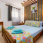 Apartament Luna Rossa *